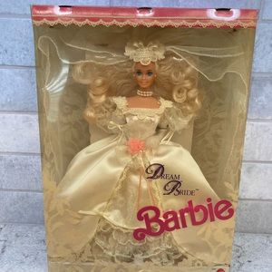 Dream Bride Barbie (1991). NRFB.